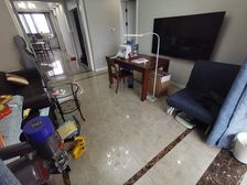 房子视野宽阔,采光充足,配套设施齐全银泰城旁