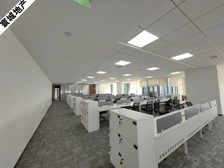 高区整层2300平米|看陆家嘴|双地铁交汇|精装修带家具