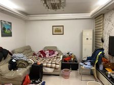 幸福家园 三室一厅 简装....