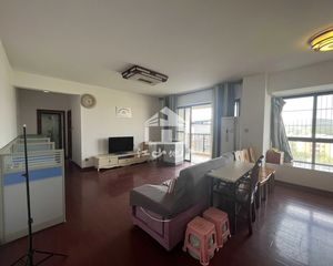 江川圣境 4房2厅70万