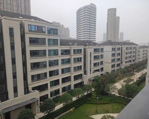万科格拉美西2室2厅1卫南朝向400.0万元/套出售