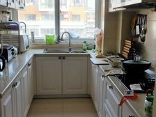 天合家园 5室2厅 精装修保养好 顶复带大露台 位佳惠贞一表