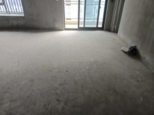 绿地观堂3室2厅2卫南朝向175.0万元/套出售