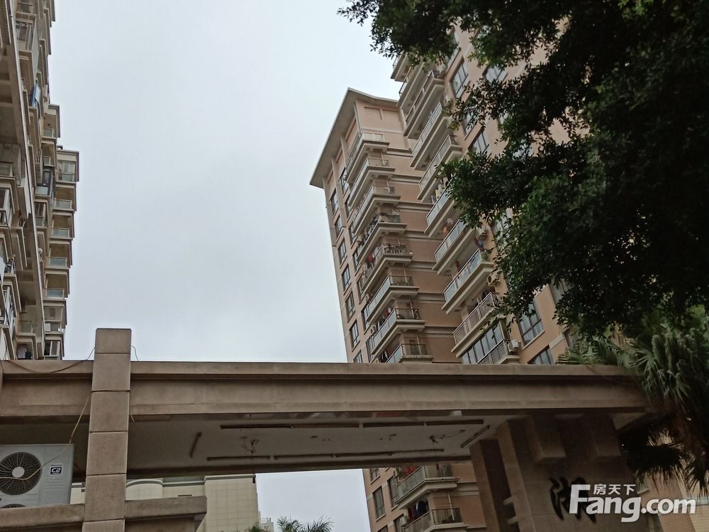 湖景苑3室2厅2卫 正南 精装修 舒适楼层