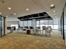 中关村西区 中关村SOHO 精装修带家具 有钥匙 随时看