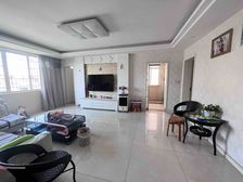 雅渡新村4室2厅1卫南朝向150.0万元/套出售