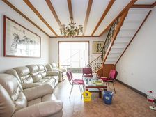 长阳大宁山庄三区C区四室一厅一厨一卫 诚心出售