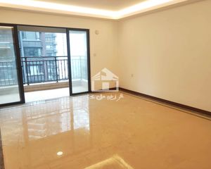 万科公园里 4房2厅198万