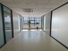 滨江优谷600平 北国商圈地铁口 勒泰乐汇城万象城华强一江