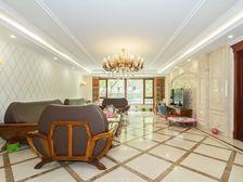 稳定出售高端住宅7室3厅户型,功能分区好,双层设计居住超舒适