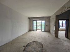 东盟小高层洋房香港园 毛坯大平层四房265万,朝南看青山