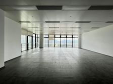 横琴保利国际广场,高档带生活阳台写字楼,支持澳门企业租金补贴