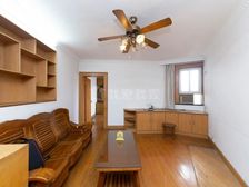 紧靠内环,低总价,电梯中层,同户型价醉低,采光刺眼。