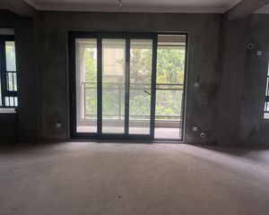 保利印江南二期4室2厅2卫南朝向600.0万元/套出售