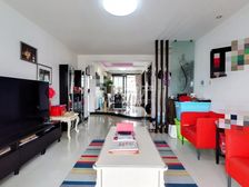 大两房,繁华地段,房型正气,欧式风格,视野好