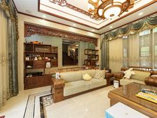 新出莱蒙城别墅 精装修保养很好 随时看房