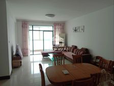 地铁一号线凤岭站旁塞纳维拉花园135平3房仅售单价8100元