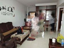 景皇国际2房2厅68万