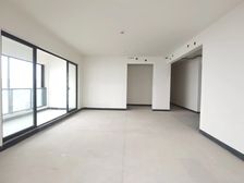 渝北区 华侨城嘉陵江天 四房 365万