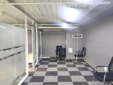 勒泰写字楼 精装高区320平 可带家具 租金低市中心地铁口