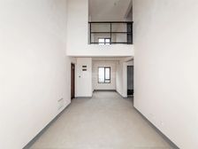 吴中南双湖 阳光城愉景湾 复式4房 中楼层 通透户型 采光