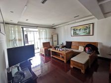 正南清泉花园7室2厅精装修