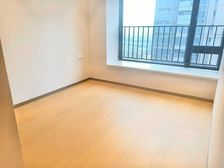 送车位,正南向,楼层位置好,全新没住过,性价比爆表