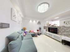 无税 业主诚心出售 首付2成 低于市场价出售 繁华商圈 急卖