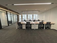 经开区 豪华装修 边套户型 双面采光 全套家具 拎包办公