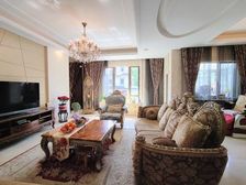 名家双拼别墅装修很好 院子大 户型方正