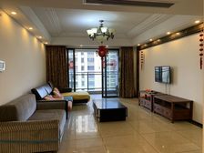 南北通透金地伊顿山4室2厅精装修