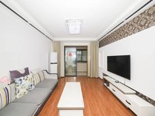 万宝商圈 长安府3房保养好 一楼带大院子 户型通透 看房随时