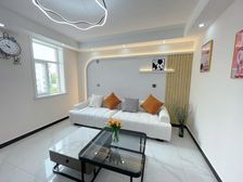 乐凯三区 精装带家具家电 房东诚心出售