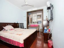 近看百亩花园,鸟语花香,时刻保持的大自然的气息,边套全明