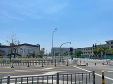 发财小少见。是大门口位置呀高桥旁万科纯沿街底商主干道