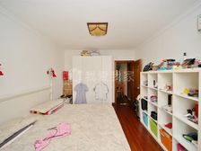 南北通透+视野好+全明户型+位置好+业主诚心出售+看房方便