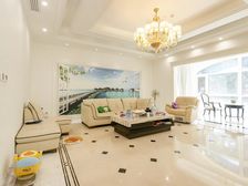 温哥华森林前二后三户型独栋别墅 豪华装修 拎包入住