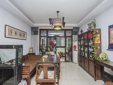 南北通透湖畔徽映阁3室2厅