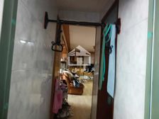 文化大院 4房2厅180万