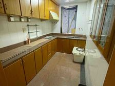 谢家小区4室2厅2卫南朝向215.0万元/套出售