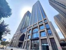 【必看好房】地铁口 精装带家具 双面采光 工区20人 随时看