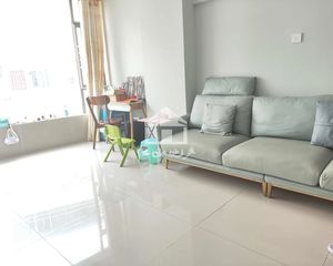 未来小区3房0厅70万