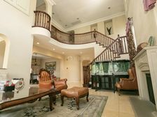 一期B户型,绿地600平米,四室三间南向,客厅大挑空