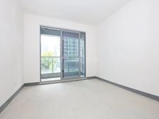 翡翠城梧桐郡,大四房,诚心出售,靠近地铁!三号线地铁口!