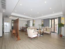 花园式洋房,精装修带地下室,带花园,小区自带幼儿园房东诚卖!