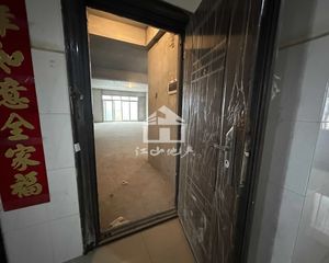 区工商局宿舍(东悦路新楼) 5房2厅450万