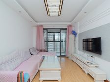 玉龙湾旁飞龙新苑 2室2厅 精装修出售价格可谈