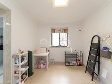 一梯两户/精装交付+看房方便+诚意出售+看中可谈+书包不占
