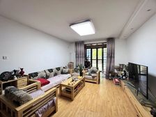 正南中茵龙湖国际3室2厅精装修