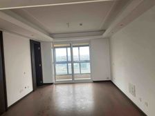 万科华堂嘉园4室2厅2卫南朝向345.0万元/套出售